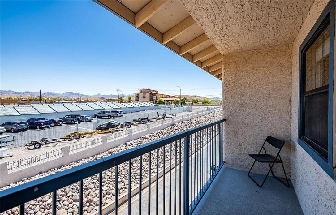 Relaxation On The Colorado River Bullhead City Buitenkant foto